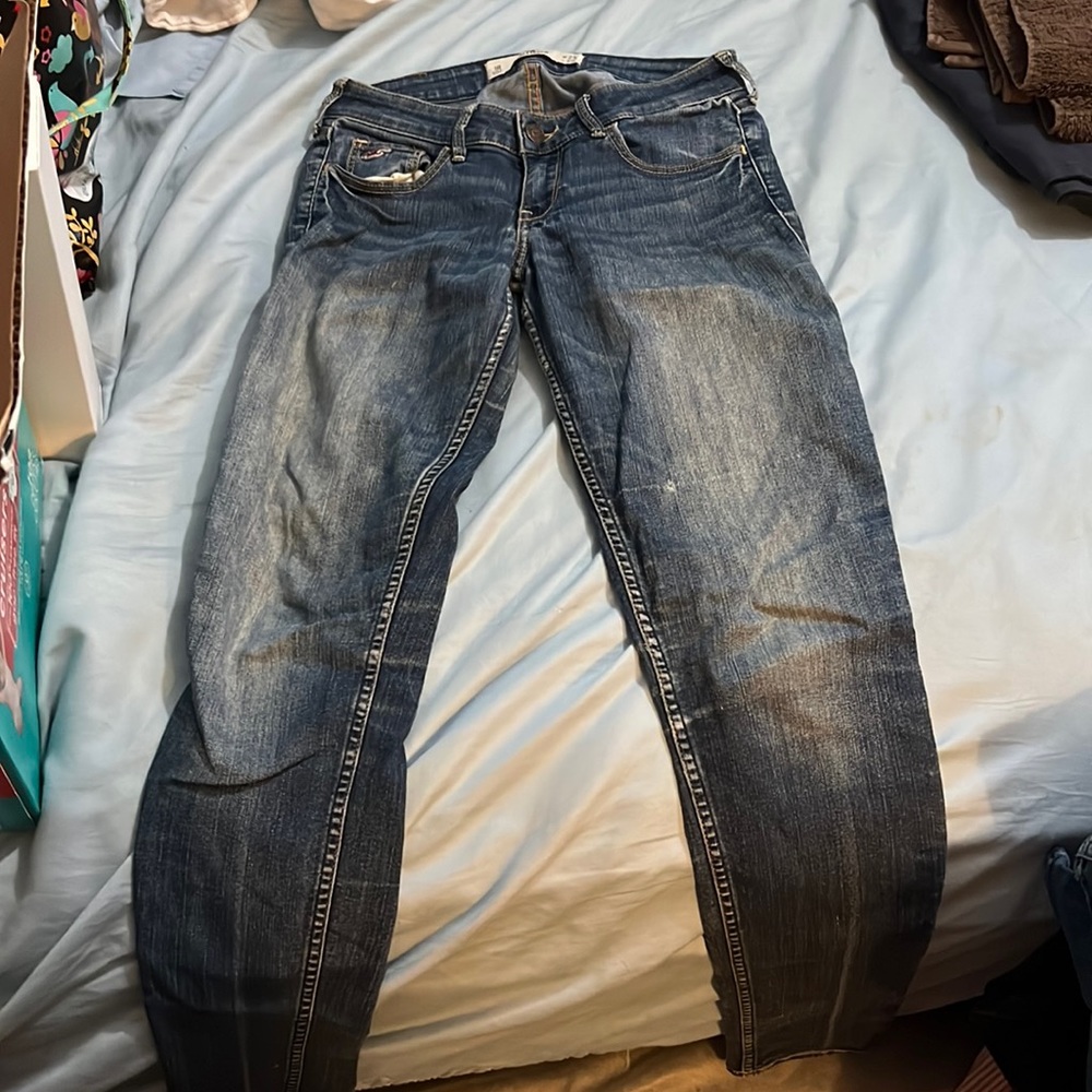 Hollister 1R w25 l29